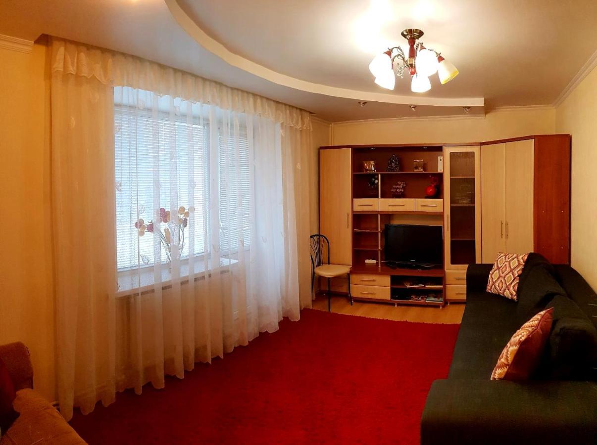 Topilche Apartment Ternopil Kültér fotó
