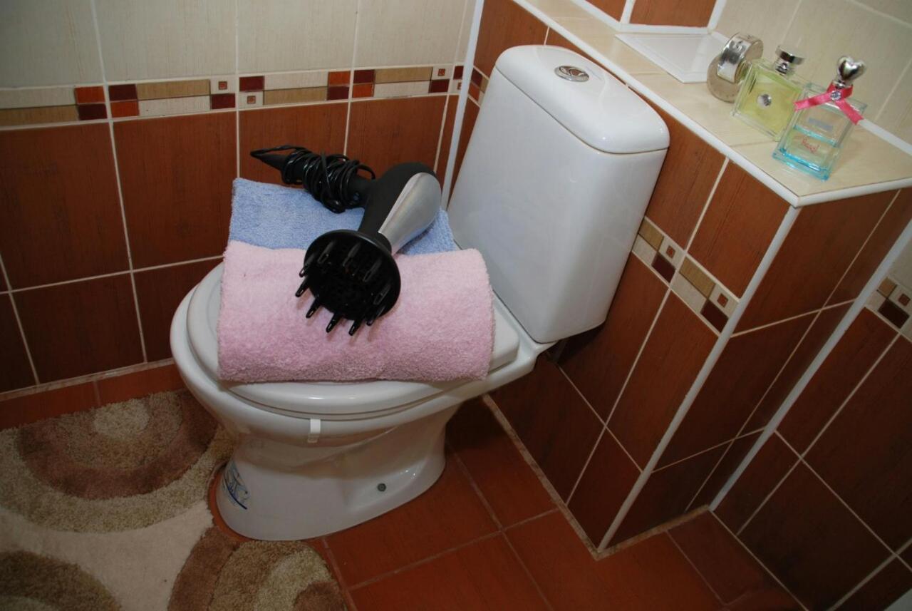 Topilche Apartment Ternopil Kültér fotó